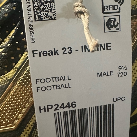 New Mens Adidas Freak-23 Inline Football Cleats Black Gold HP2446 Men’s Size - Picture 7 of 8